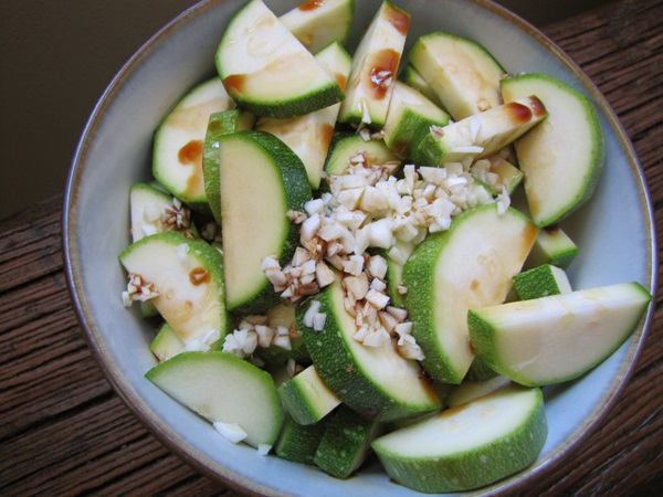 Zucchine piccanti in coreano - la ricetta più deliziosa per l'inverno