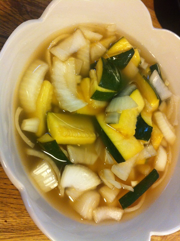 Zucchine piccanti in coreano - la ricetta più deliziosa per l'inverno
