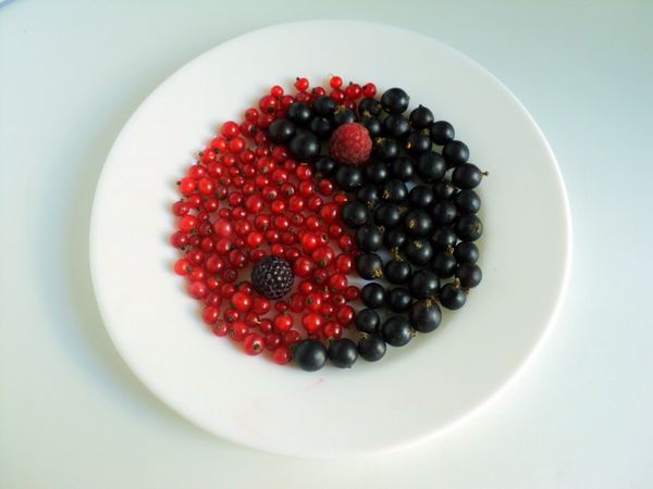 Bella porzione e porzione di frutta