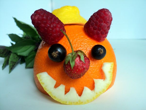 Bella porzione e porzione di frutta