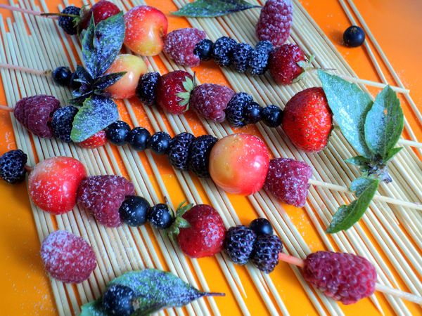 Bella porzione e porzione di frutta