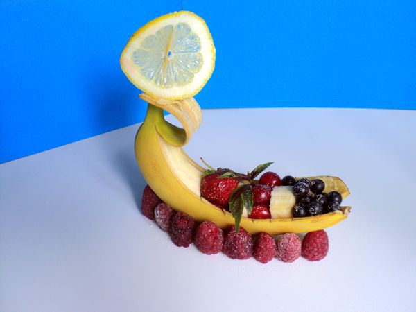 Bella porzione e porzione di frutta