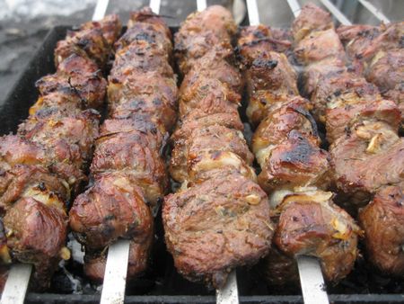 Come cucinare un agnello shish kebab