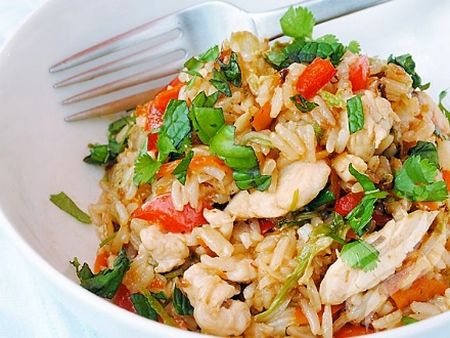 Come cucinare un delizioso pilaf con il pollo?