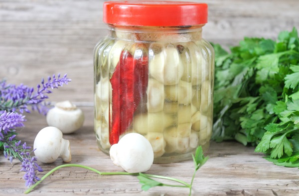 Come salare i funghi per l'inverno