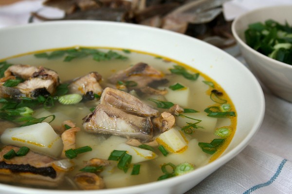 Zuppa di saura in scatola: ricette gustose e utili