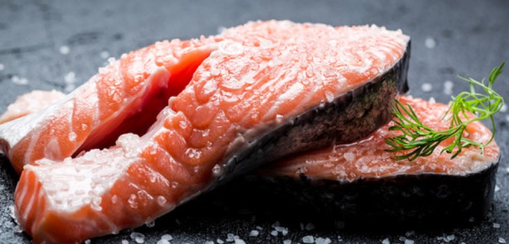 Come scegliere il salmone in salamoia: ricette