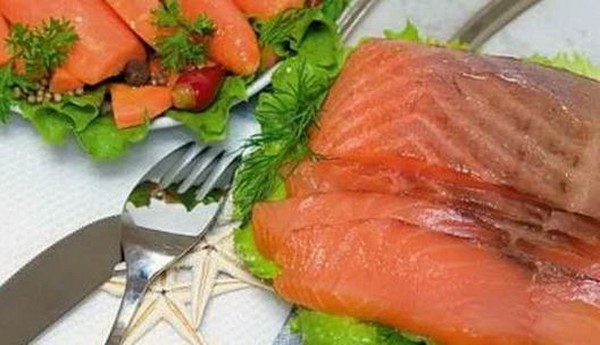 Come scegliere il salmone in salamoia: ricette Come scegliere il salmone in salamoia: ricette