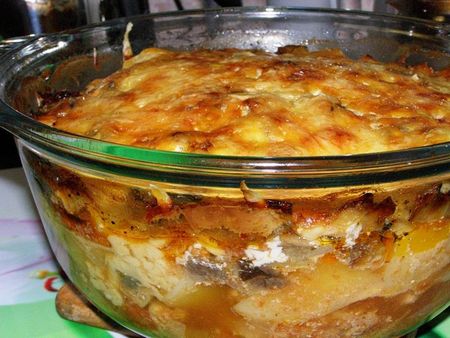 Patate con carne nel forno: come cucinare delizioso?