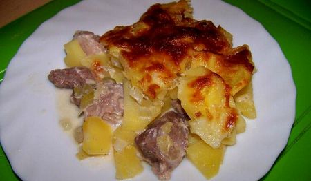 Patate con carne nel forno: come cucinare delizioso?
