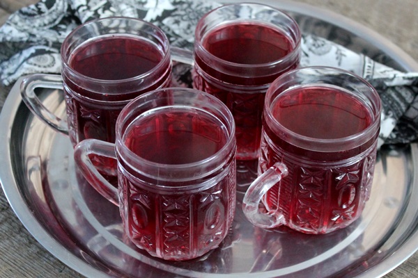 Compote dalla frittata di chokeberry