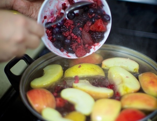 Compote dalla frittata di chokeberry