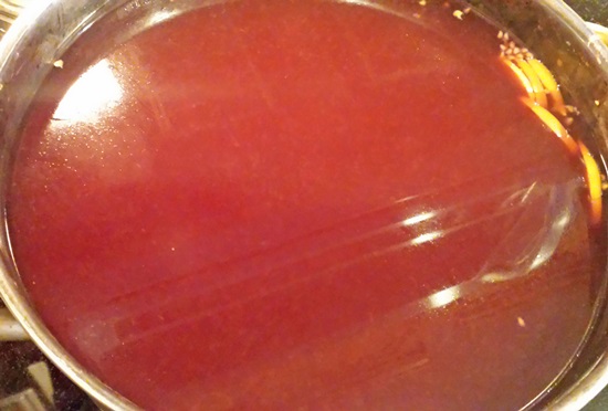 Fragrante composta di ciliegie in padella e multivark - ricetta