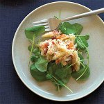 Insalata di granchio con gelatina arancione