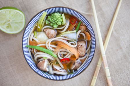 Zuppa di miso calorico