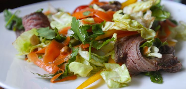 Carne in tailandese
