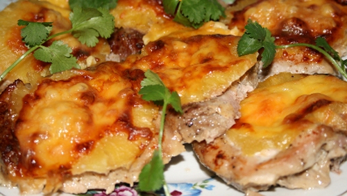 carne e ananas