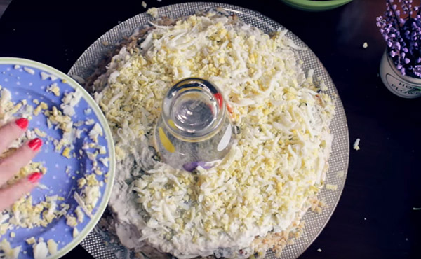 Insalate di Capodanno - ricette semplici, economiche e deliziose per il gallo di Capodanno 2017 con foto