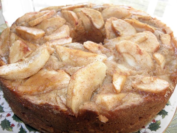 Charlotte molto gustosa con mele