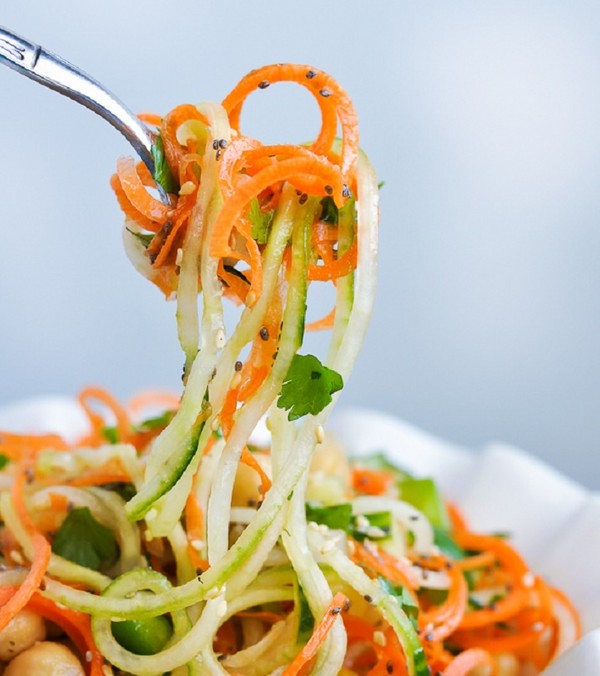 Cetrioli in coreano per l'inverno - ricette con carote, carne, senza sterilizzazione. Insalata di cetrioli in coreano per l'inverno della cucina veloce Cetrioli in coreano per l'inverno - ricette con carote, carne, senza sterilizzazione. Insalata di cetrioli in coreano per l'inverno della cucina veloce