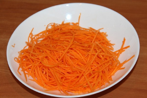 Cetrioli in coreano per l'inverno - ricette con carote, carne, senza sterilizzazione. Insalata di cetrioli in coreano per l'inverno della cucina veloce