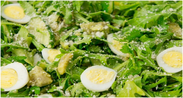 rucola con uova