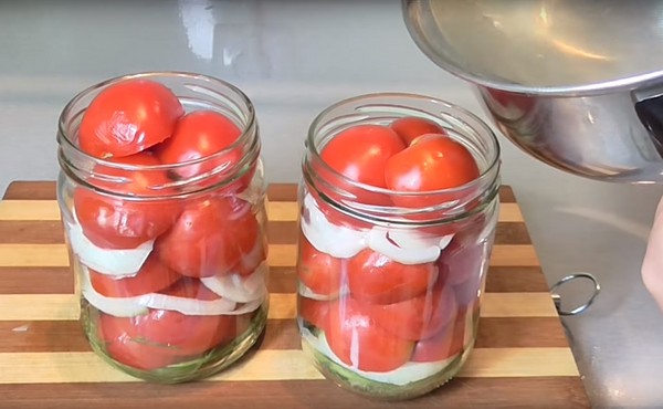 Pomodori in gelatina per l'inverno - ricette con cipolle, senza sterilizzazione. Pomodori sott'aceto raccolti in gelatina per l'inverno