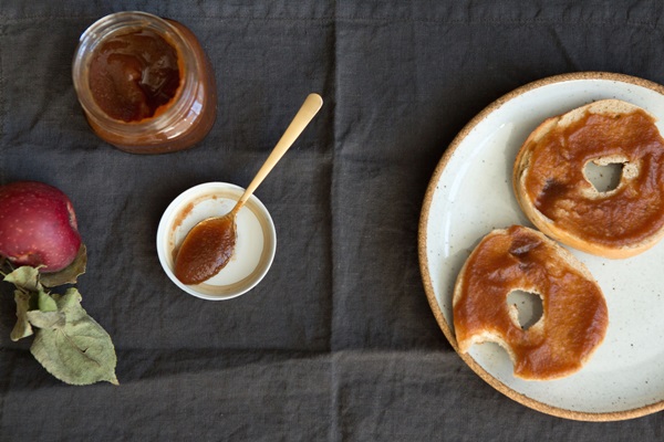 Come cucinare la marmellata dalle mele a casa