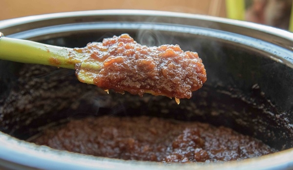 Come cucinare la marmellata dalle mele a casa