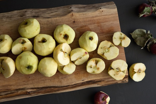 Come cucinare la marmellata dalle mele a casa