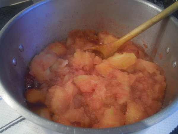 Come cucinare la marmellata dalle mele a casa