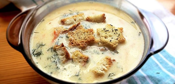 zuppa in una piastra