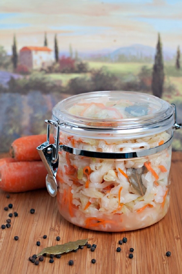 Ricette da cavolo per l'inverno: gustose insalate, billette senza aceto, con aspirina, senza sterilizzazione
