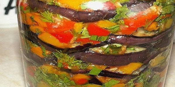 Insalata di melanzane per l'inverno