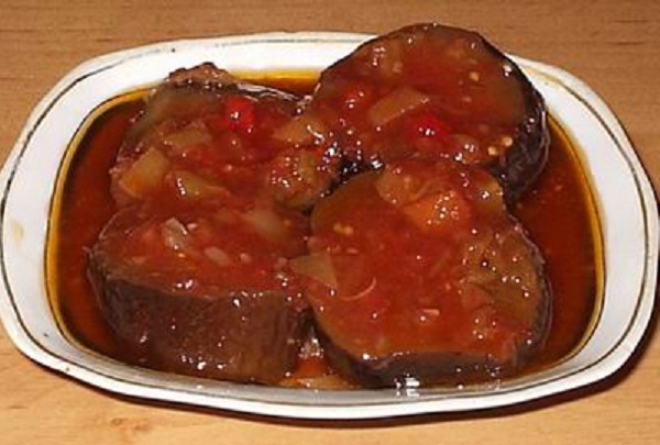 Insalata di melanzane per l'inverno