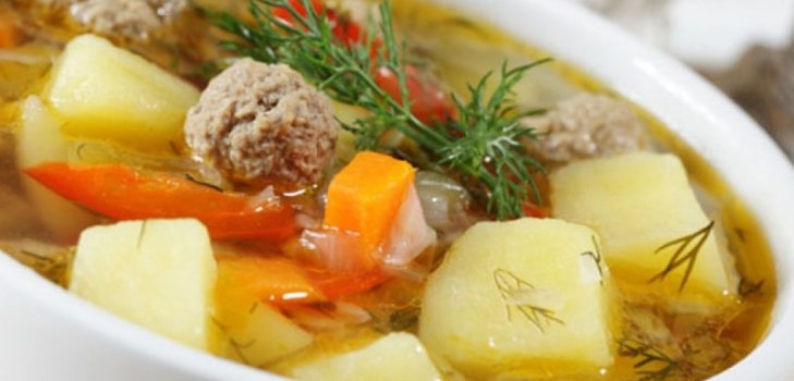 una ciotola di zuppa