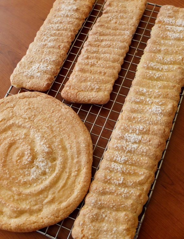 Lush charlotte nel forno - ricette semplici e deliziose
