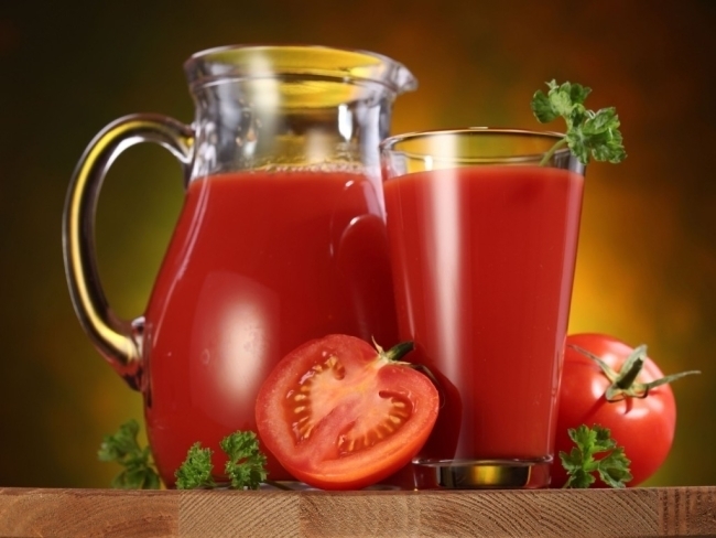 Succo di pomodoro per l'inverno