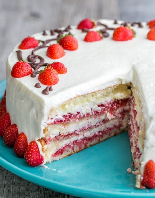 Deliziosa torta alla fragola