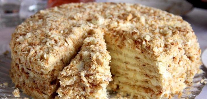 Torta in una padella: prepariamo dolci di biscotti morbidi per le migliori ricette
