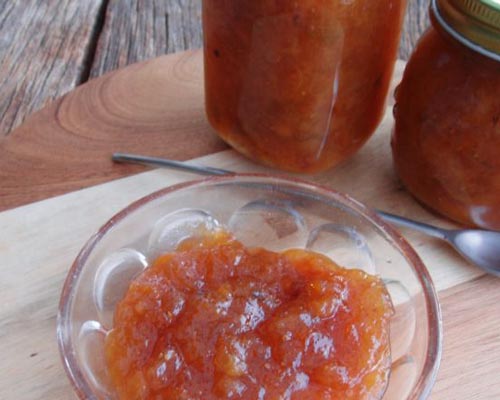 Jam from feijoa senza cottura, una ricetta per marmellata viva con una foto