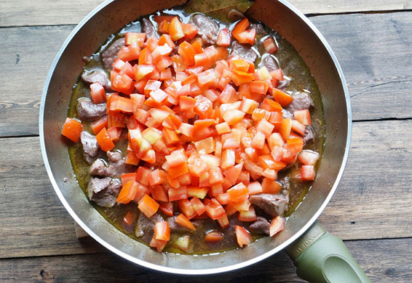 Ricetta deliziosa: stufato di carne di stile italiano