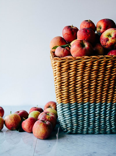 Come preparare il succo di mela per l'inverno