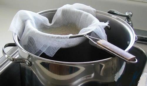 Succo di mele per l'inverno