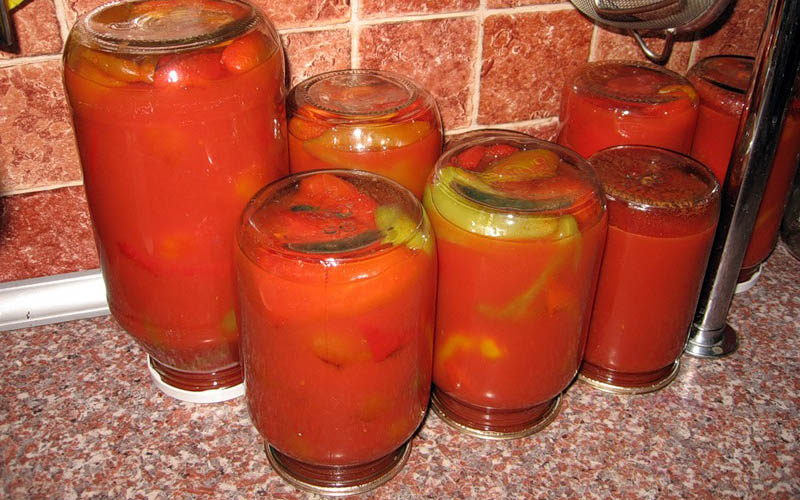 Pepe bulgaro in pomodoro