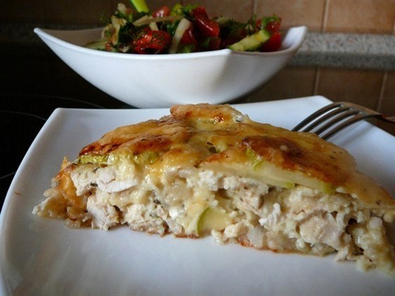 un piatto di casseruola