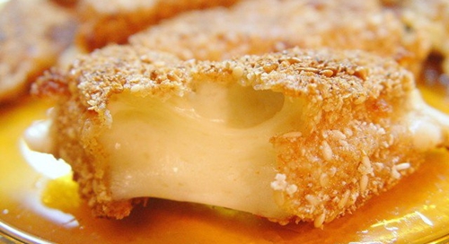 formaggio con quadratini