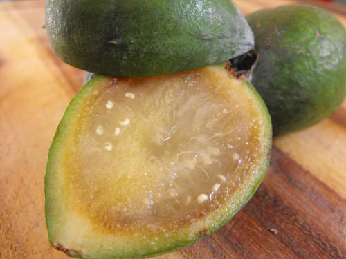 Gelatina da feijoa per l'inverno, una ricetta con una foto