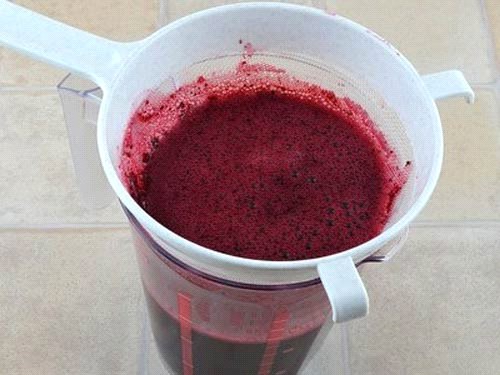ribes in una ciotola fritta