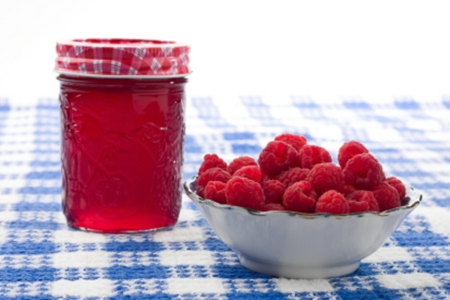 Gelatina di lampone per l'inverno - ricetta foto